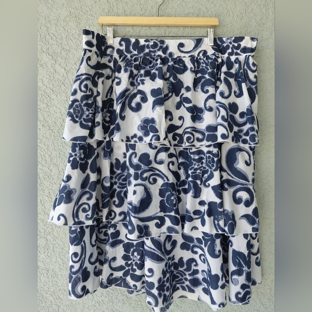 Ashley Stewart White and Navy Blue Floral Tiered Skirt